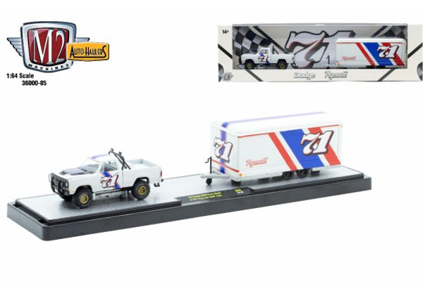 M2 Machines Auto Hauler 85 1974 Dodge W200 Power Wagon 1971 Plymouth Hemi
