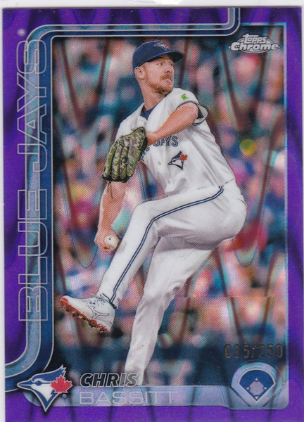 2025 Topps Chrome #184 Chris Bassitt Purple Raywave 35/250 Toronto Blue Jays