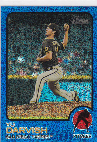 2022 Topps #442 Heritage Yu Darvish Blue Sparkle San Diego Padres