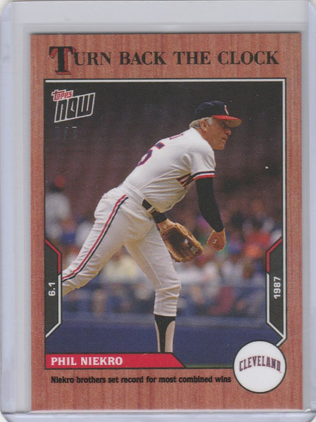2021 Topps TURN BACK THE CLOCK CHERRY PARALLEL #62 PHIL NIEKRO CLEVELAND 7/7