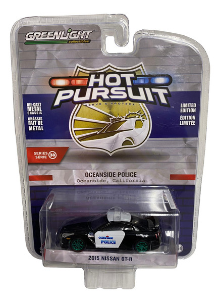 Greenlight 1:64 Hot Pursuit Series 38 2015 Nissan GT-R Oceanside CA  CHASE