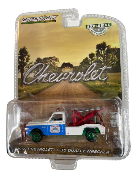 Greenlight 1:64 1969 Chevrolet C-30 Dually Wrecker Hobby Exclusive CHASE