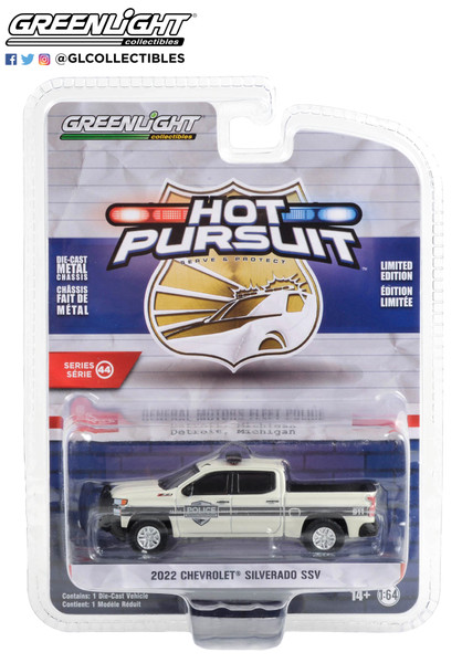 Greenlight 1:64 Hot Pursuit Series 44 2022 Chevrolet Silverado SSV General Motor