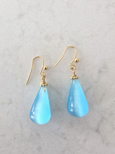 Cats Eye Drop Gold Earrings (Gold)