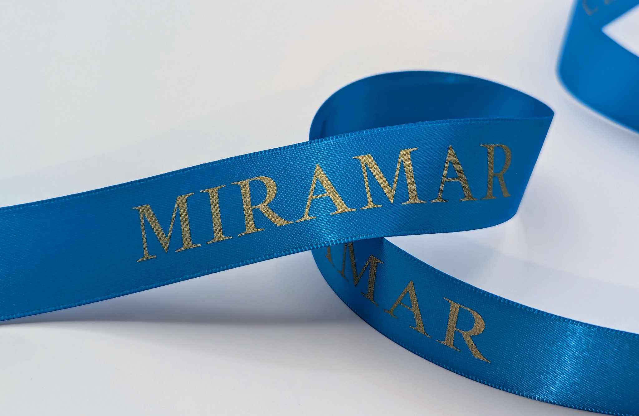 Your Brand Deserves a Ribbon This Smooth: Crafting Your Signature Style