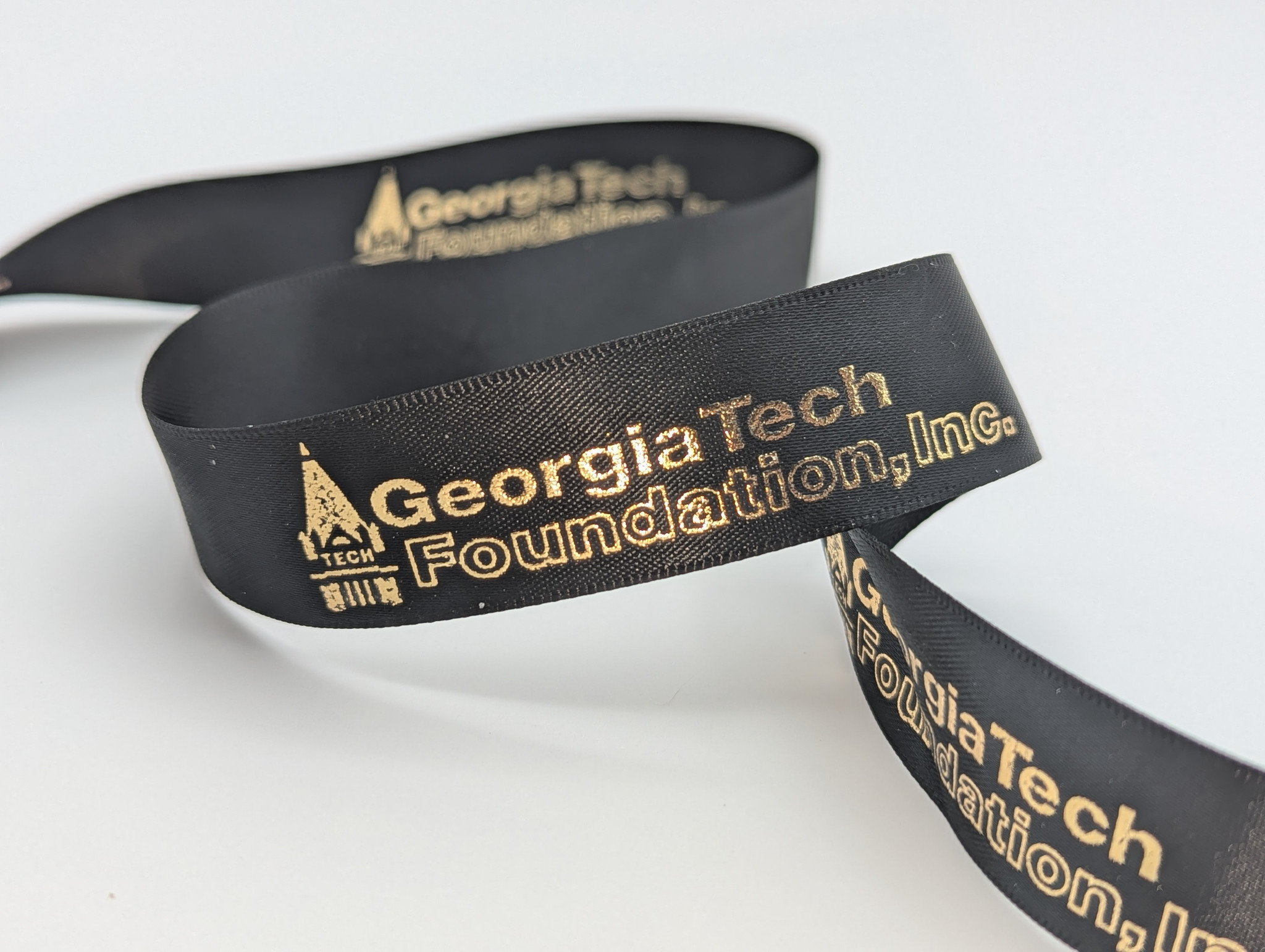 Details Make the Difference: Elevate Your Brand with Custom Ribbons
