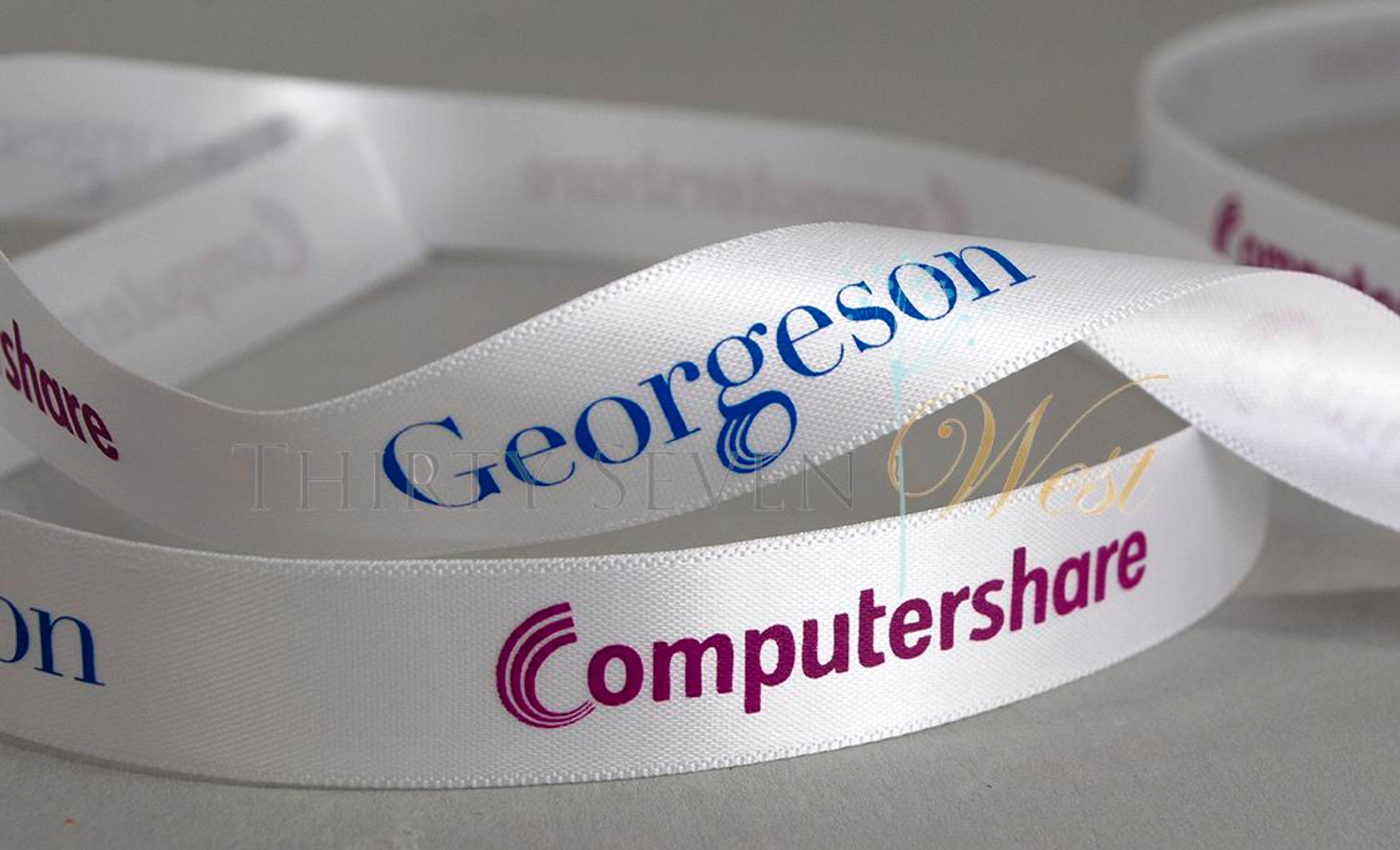 Luxury is in the Finishing Touch: Transform Ordinary Packaging with Custom Ribbons
