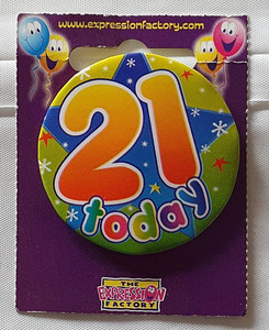 Badge 21 Today Small Green 55mm