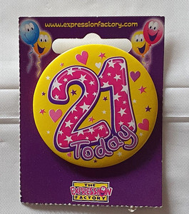 Badge 21 Today Small Yellow 55mm