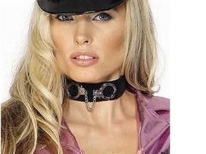 Choker Handcuff Choker Handcuff
