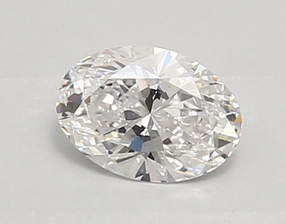 0.75-Carat Oval Lab Grown Diamond