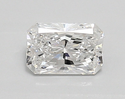 0.8-Carat Radiant Lab Grown Diamond
