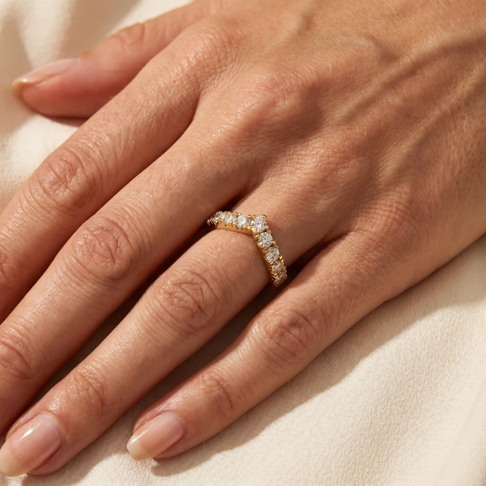 1ct TW Graduated Diamond Wedding Curved Contour Ring 14k Gold Lab Grown