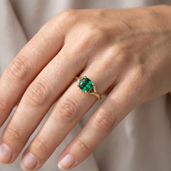 1 1/2Ct Cushion Emerald & Diamond Ring 10k Gold Lab Grown Engagement Fashion