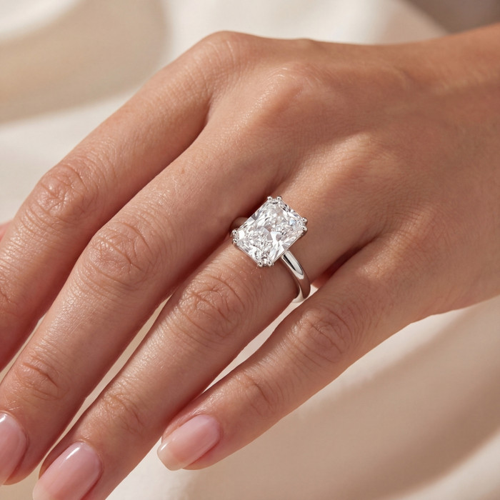 Certified 5Ct Radiant Solitaire Diamond Engagement Ring 14k Gold Lab Grown