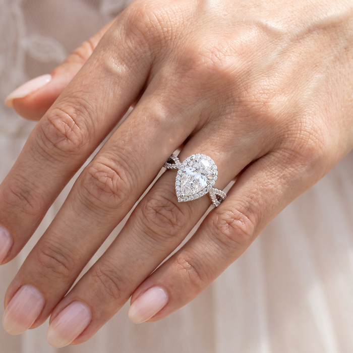 Certified 3Ct Pear Shape Diamond Engagement Ring 14k Gold or Platinum Lab Grown
