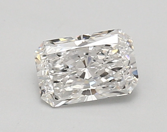 0.7-Carat Radiant Lab Grown Diamond