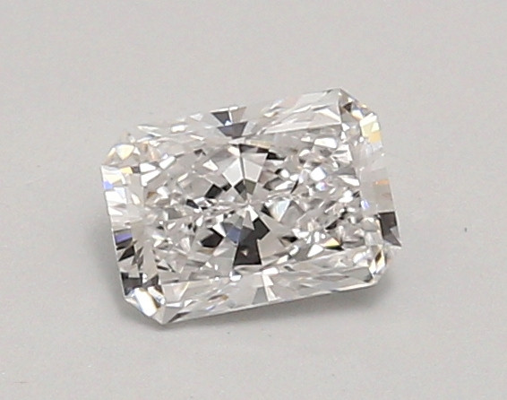 0.7-Carat Radiant Lab Grown Diamond