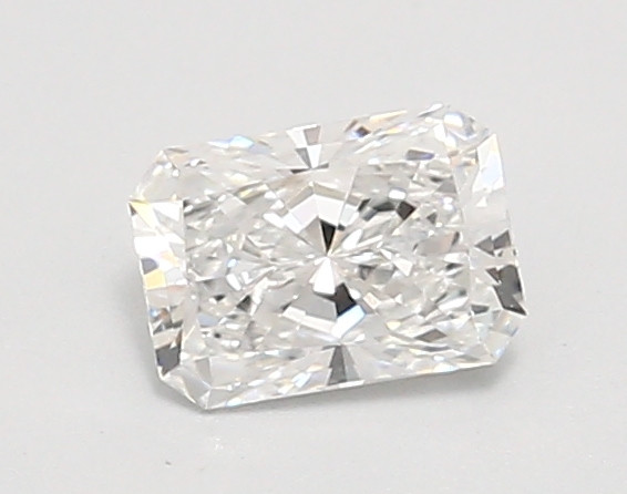 0.8-Carat Radiant Lab Grown Diamond