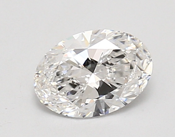 0.9-Carat Oval Lab Grown Diamond