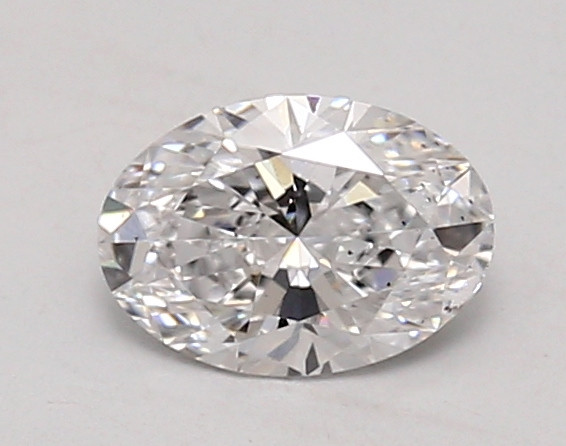 0.9-Carat Oval Lab Grown Diamond