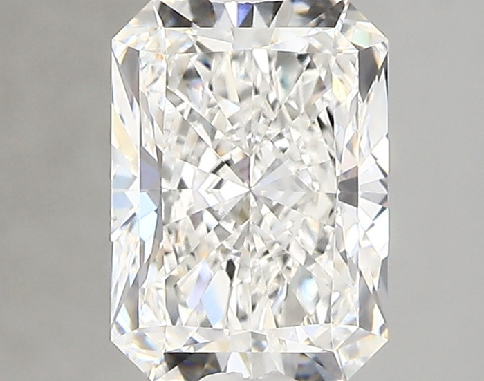 2-Carat Radiant Lab Grown Diamond