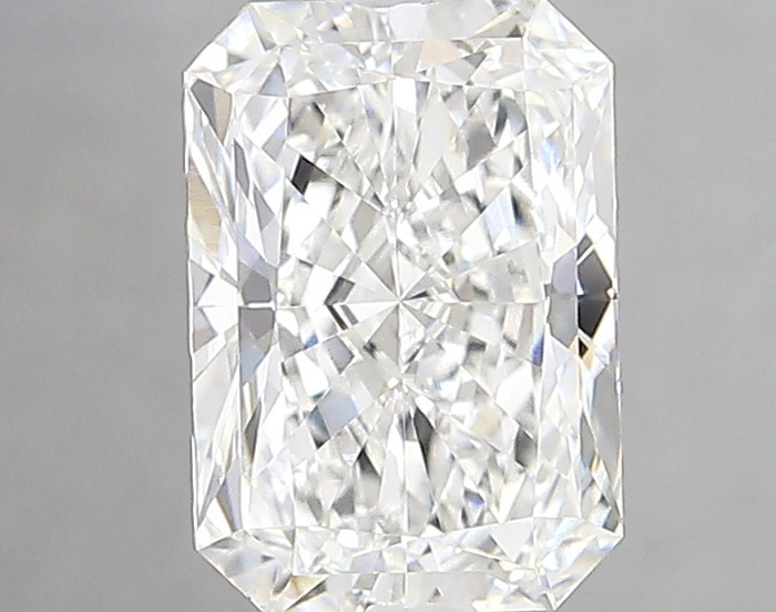 2-Carat Radiant Lab Grown Diamond