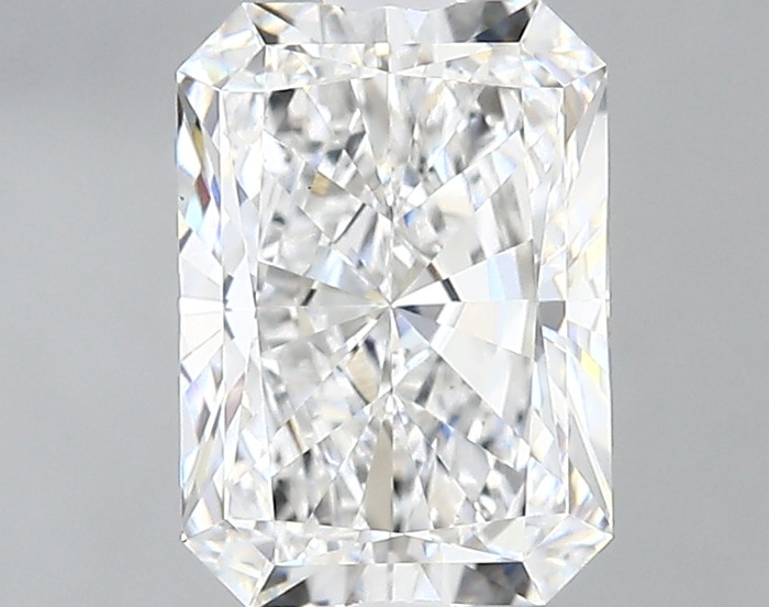 2-Carat Radiant Lab Grown Diamond