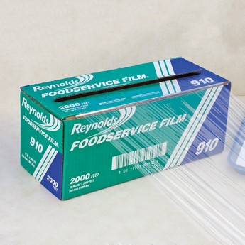 Reynolds 910 2000' Length x 12" Width, PVC Food Wrap Film