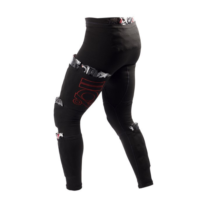 110% Unisex Clutch Compression Tight + 