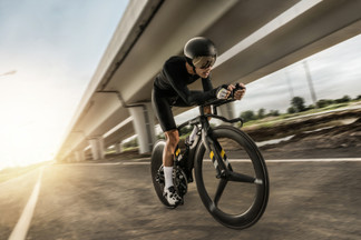Aerodynamics in Triathlon Aerodynamics in Triathlon