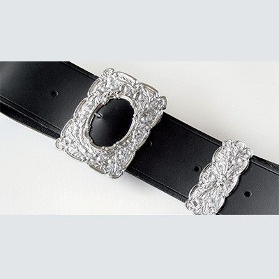 Black Piper Cross Belt With Thistle Mounts