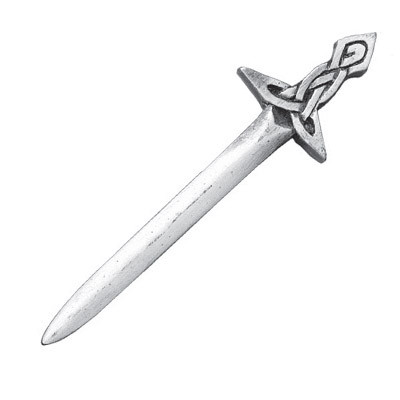 Half Interlaced Broad Sword Kilt Pin
