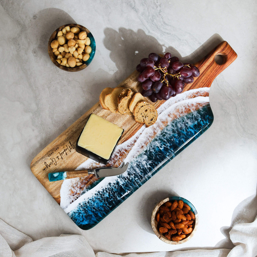 Camphor Laurel Paddle Cheese Board