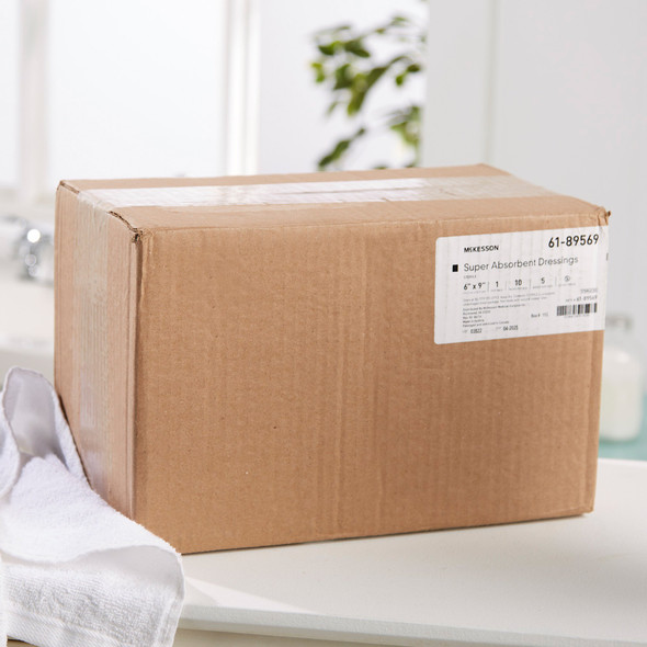 Super Absorbent Dressing McKesson 6 X 9 Inch Rectangle 50/CS