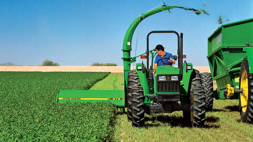 https://www.deere.com/assets/images/region-4/products/hay-and-forage/hay-and-forage-harvesting-equipment/flair-chopper/flail_chopper_0040830_large_02f0ac74ce9faa7cbd59d0bfb7b6119b06f86f5e.jpg