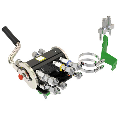 https://johndeere.widen.net/content/reno5cw0qe/jpeg/BXX10186_iso1.jpeg?w=1200&h=1200&position=c&color=ffffffff&quality=100&u=hhgitj