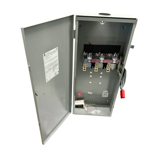 https://store-c15gp8ieyg.mybigcommerce.com/product_images/import/valley_irrigation_03E2535_3.jpg