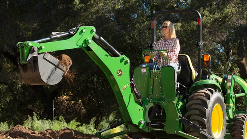 https://www.deere.com/assets/images/region-4/products/backhoes/375a/375a_backhoe_r4d053091_large_28cf4f6a59d04573ee0cd7463b1fa6d14cdc4c6f.jpg