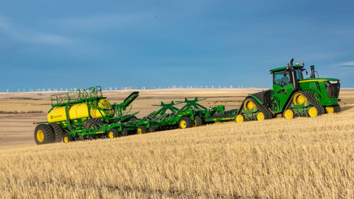 https://www.deere.com/assets/images/region-4/products/seeding-equipment/1895-no-till-air-drill/1895_air_drill_product_feature_JAN2018_r4f005082_1366x768_large_d9b2946382a1f987277fdfaa802768a0d421e0bc.jpg