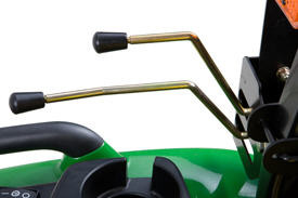 https://salesmanual.deere.com/sales/salesmanual/images/NA/tractors/features_attachment/3120_3720_cut/4_5_scv_controls.jpg