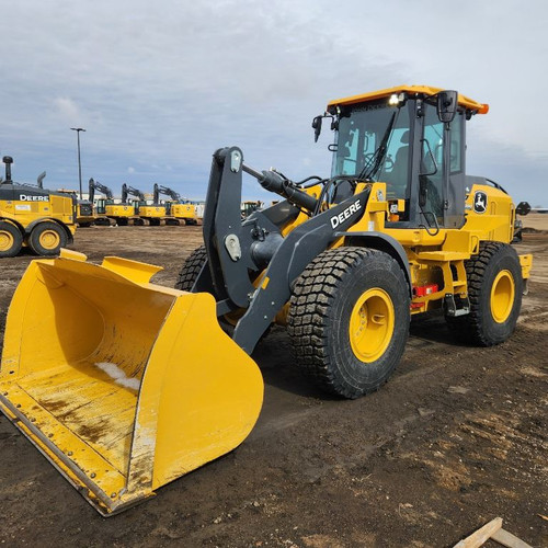 https://api.rdoequipment.com/api/EquipmentImage?imgID=22839612&filename=1_544P-4.jpg