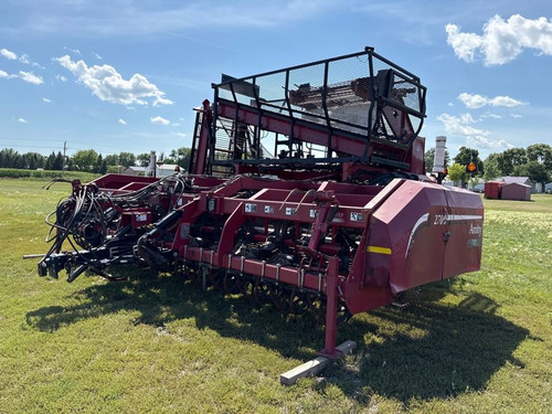 https://api.rdoequipment.com/api/EquipmentImage?imgID=23945430&filename=1_Amity-sn-701429---02.jpg