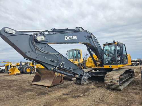 https://api.rdoequipment.com/api/EquipmentImage?imgID=23061069&filename=1_20260423_123628.jpg