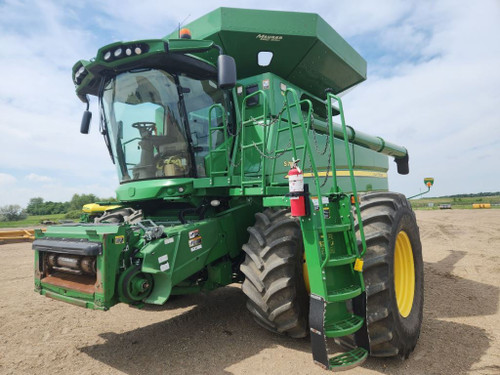https://api.rdoequipment.com/api/EquipmentImage?imgID=23445522&filename=1_Z242528---01.jpg