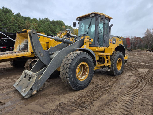 https://api.rdoequipment.com/api/EquipmentImage?imgID=21702066&filename=1_20251031_153115.jpg