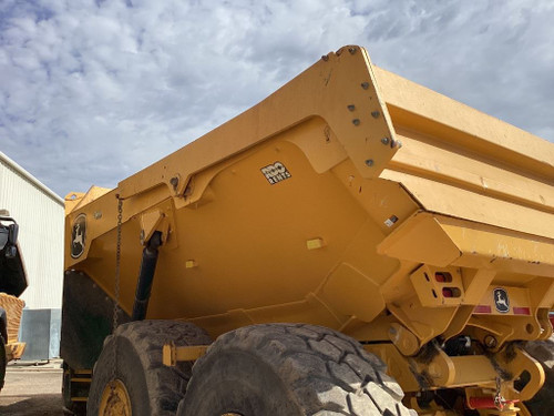 https://api.rdoequipment.com/api/EquipmentImage?imgID=23708133&filename=1_IMG_0571.jpg