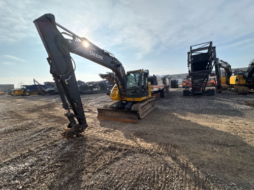https://api.rdoequipment.com/api/EquipmentImage?imgID=22226255&filename=1_H76552---01.jpg