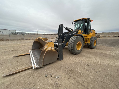 https://api.rdoequipment.com/api/EquipmentImage?imgID=22439193&filename=1_H77084---01.jpg