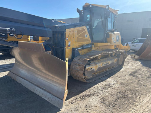 https://api.rdoequipment.com/api/EquipmentImage?imgID=22403100&filename=1_H84407---01.jpg